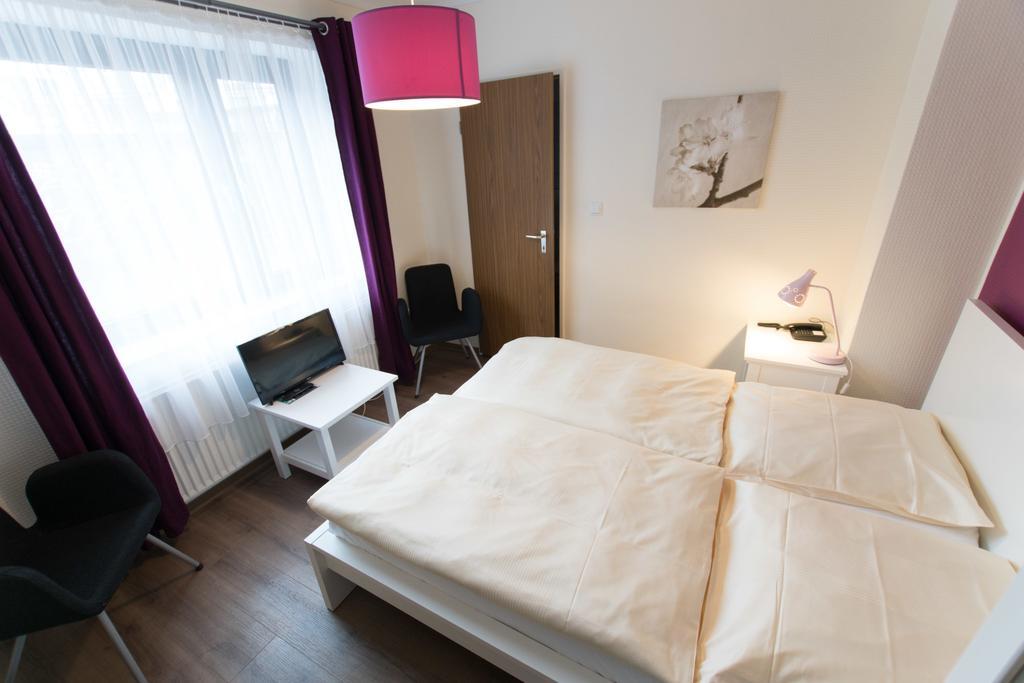 Hotel Heldt Dependance BRE Εξωτερικό φωτογραφία